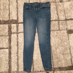 American Eagle Jeans. Size 2 short.